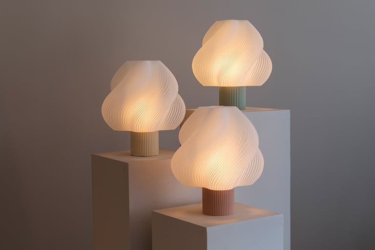 soft serve lampan från creme atelier är trendig just nu